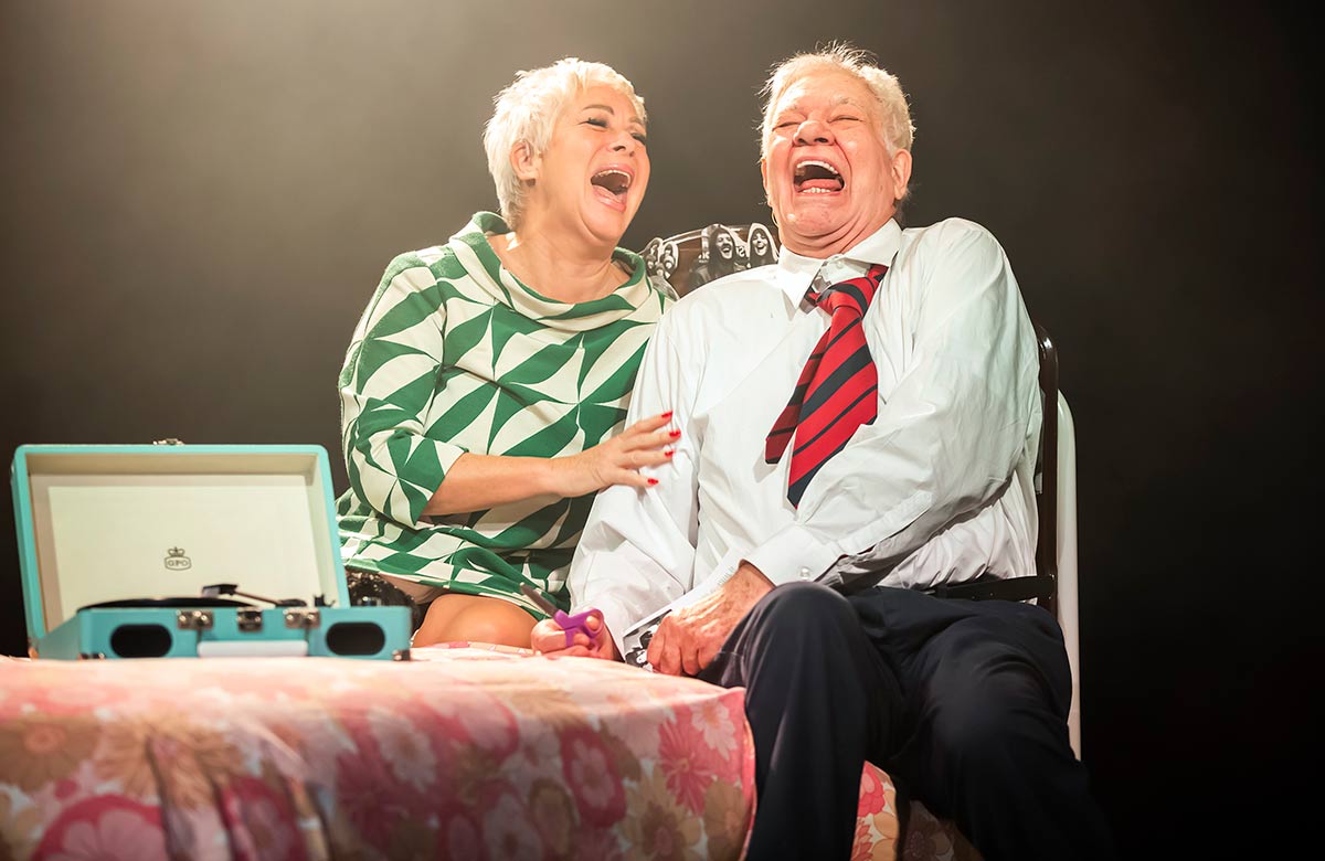 The Gap review at Hope Mill, Manchester by Anthony Banks, starring Denise  Welch and Matthew Kelly