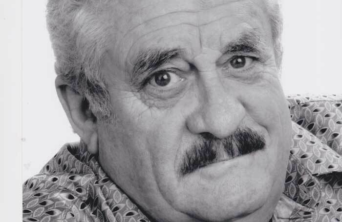 Bobby Knutt