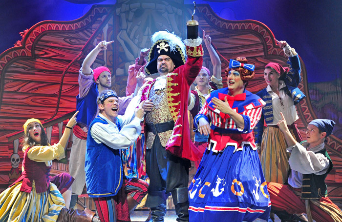 Shaun Williamson and the company of Peter Pan in Marlowe Theatre, Canterbury