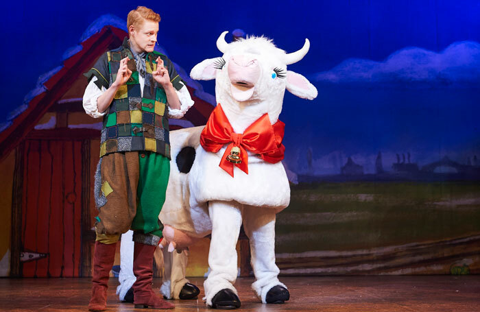 Ricky Oakley and Jagger the Cow. Photo: Geraint Lewis