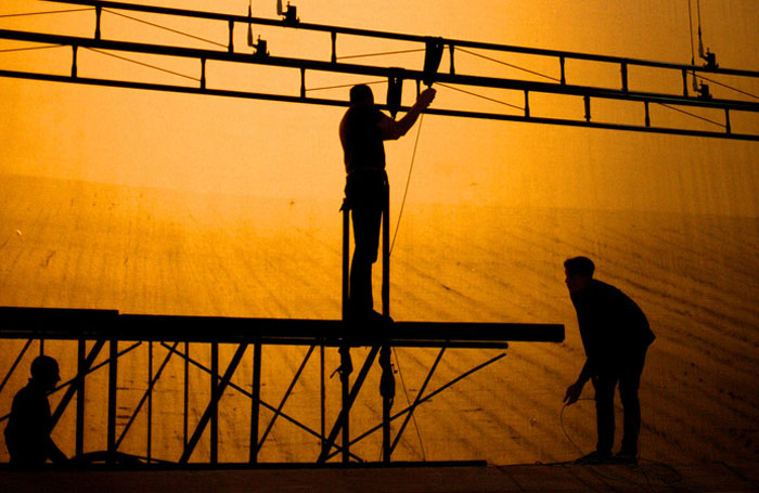 Backstage workers. Photo: Anna Jurk