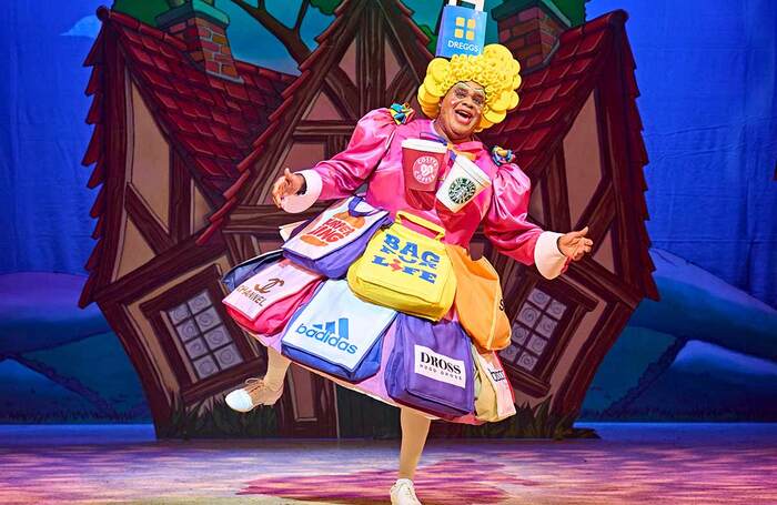 Clive Rowe in Jack and the Beanstalk at Hackney Empire, London. Photo: Manuel Harlan