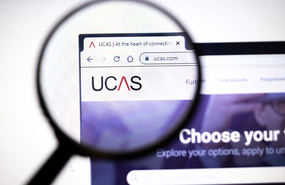 Five mistakes to avoid in your UCAS application for a performing arts course