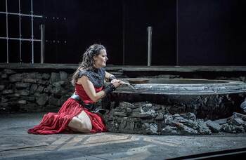 La Donna del Lago review