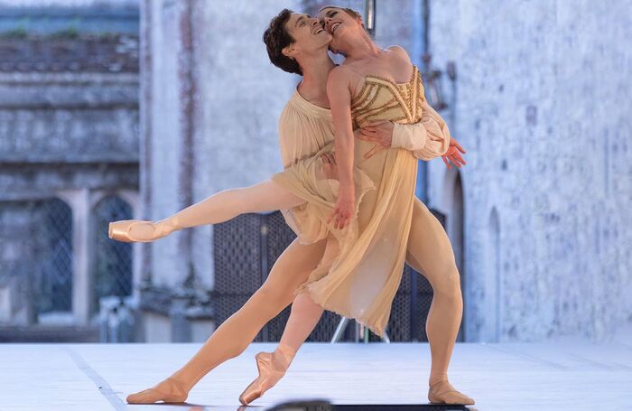 Meaghan Grace Hinkis and William Bracewell in Kenneth MacMillan’s Romeo and Juliet