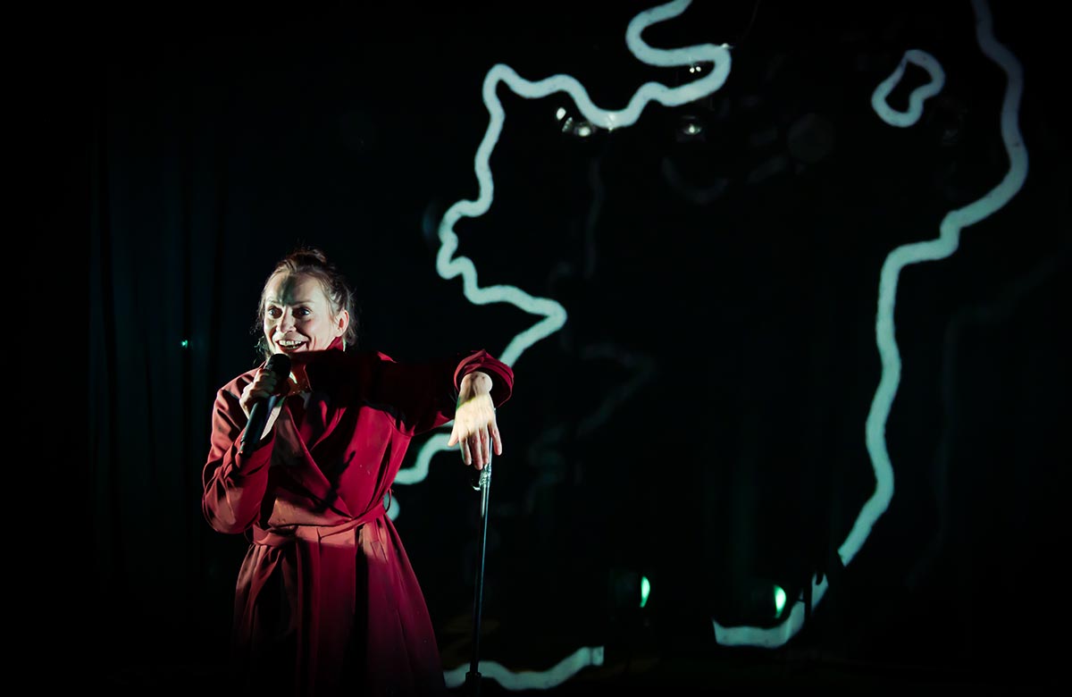 Fiona McGeown in Birds of Passage in the Half Light at Gilded Balloon Teviot, Edinburgh. Photo: Carrie Davenport