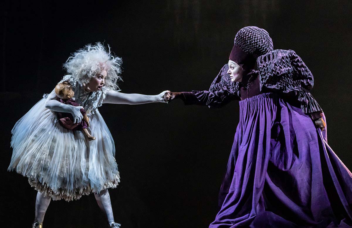 Lisa Lambe and Victoria Hamilton-Barritt in Hex at London's National Theatre. Photo: Johan Persson