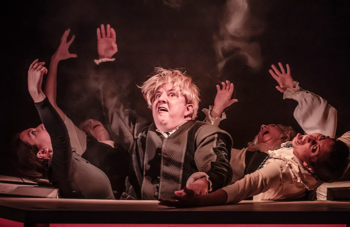 Amalia Vitale, Faye Castelow, Paul Chahidi, Debra Gillett and Natasha Jayetileke in Pandemonium at Soho Theatre, London. Photo: Marc Brenner