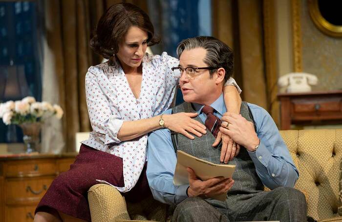 Sarah Jessica Parker and Matthew Broderick in Plaza Suite at the Savoy Theatre, London. Photo: Joan Marcus