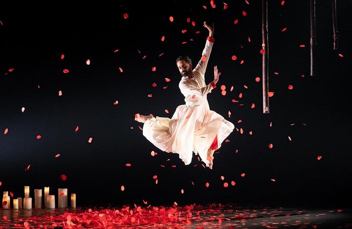 Aakash Odedra in Songs of the Bulbul at the Royal Lyceum Theatre, Edinburgh. Photo: Maxime Ragni