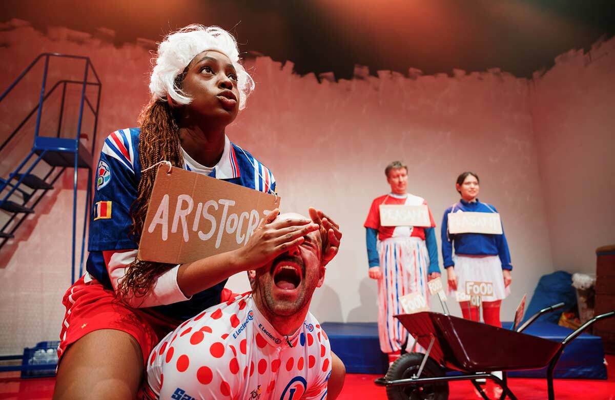 The cast of The Glorious French Revolution at New Diorama Theatre, London. Photo: Alex Brenner