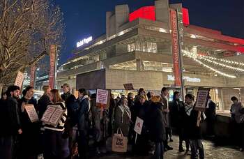 Tobias Menzies and Juliet Stevenson join walkout in support of Palestine